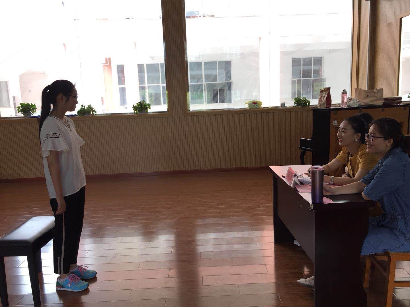 5b2b5511df040.jpg