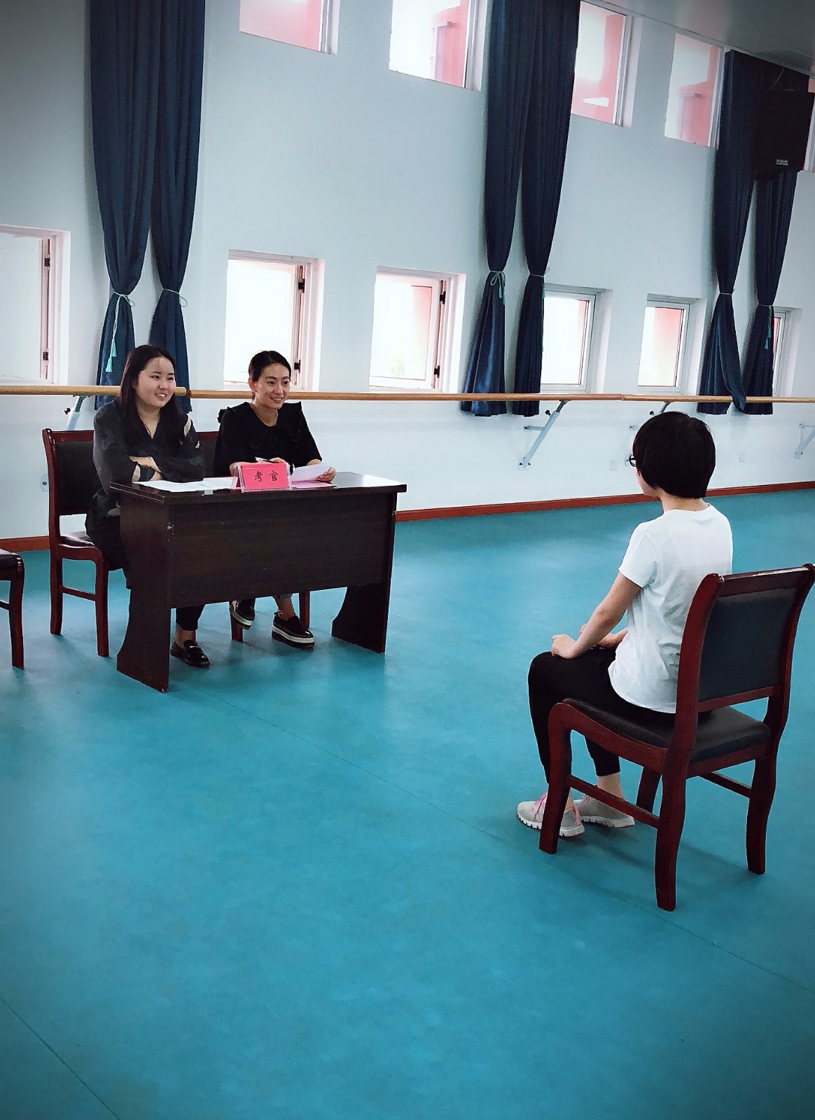 5b2b55121b000.jpg